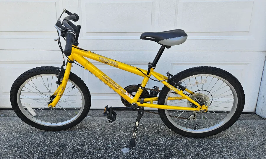 Norco Voltage Kids Bike Yellow 16 inch thumbnail