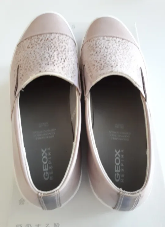 Geox Respira Slip-On Sneakers, Size 9 image indicator(3)