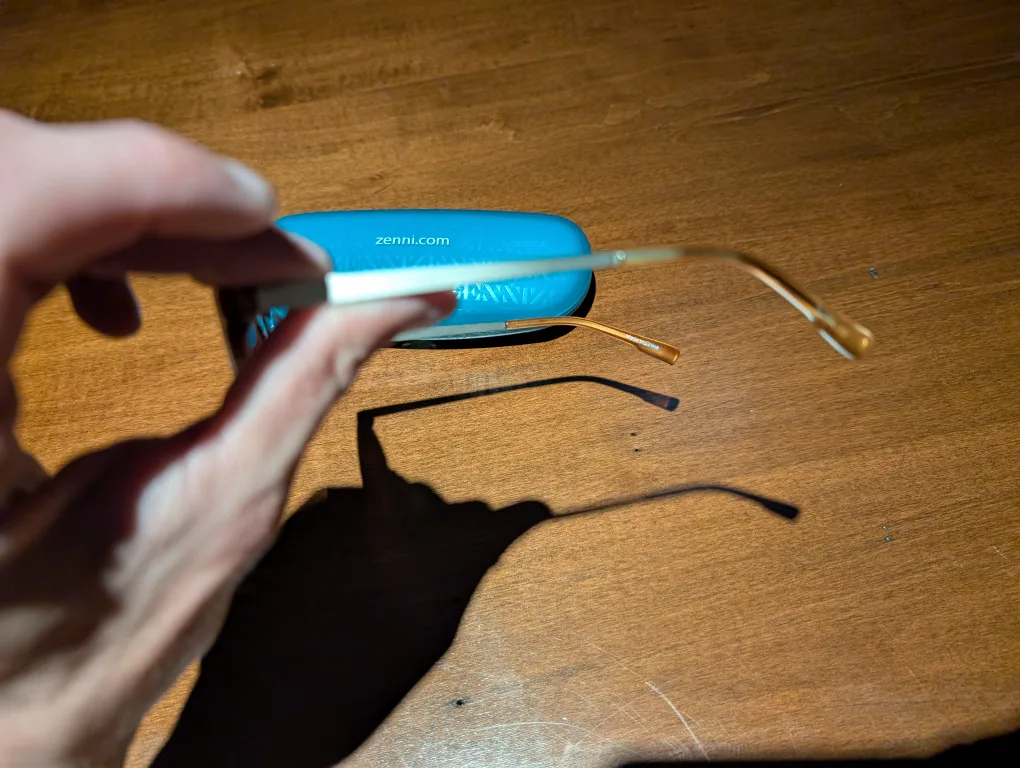 Zenni Round Eyeglasses with Case image indicator(7)