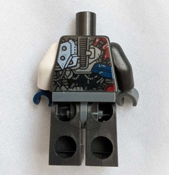 LEGO Mini-Figure - "Ultron" - BODY ONLY - LIKE-NEW CONDITION image indicator(2)