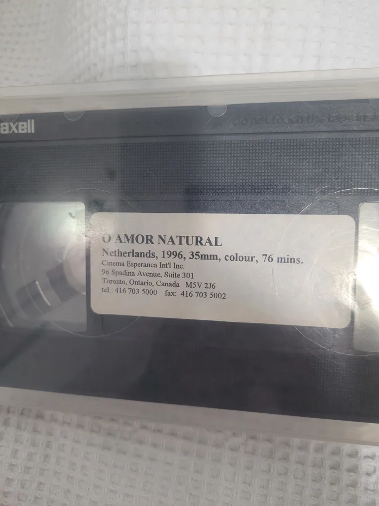 O Amor Natural VHS tape 🇨🇦 thumbnail