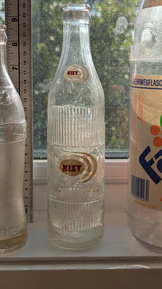 Vintage Kik Flirt Kist Fanta bottles 🇨🇦 image indicator(9)