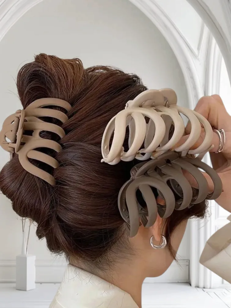 🌟 NEW Trending Hair Claw Clips – 1 for $4 or 3 for $10! 🌟 thumbnail