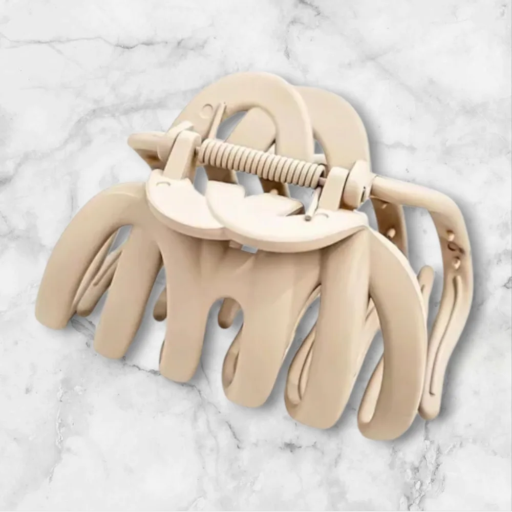 🌟 NEW Trending Hair Claw Clips – 1 for $4 or 3 for $10! 🌟 image indicator(5)
