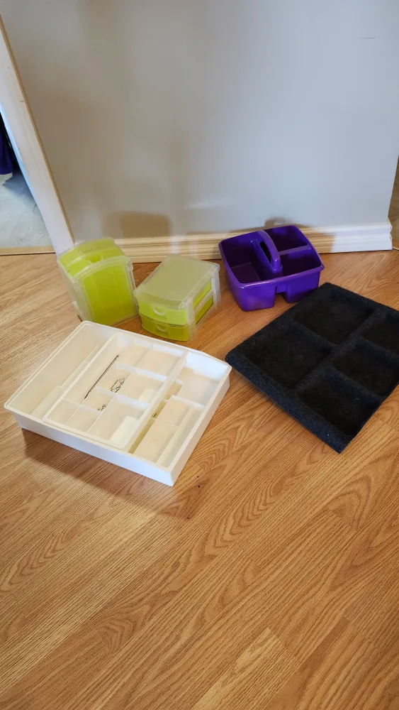 Assorted Storage Organizers thumbnail