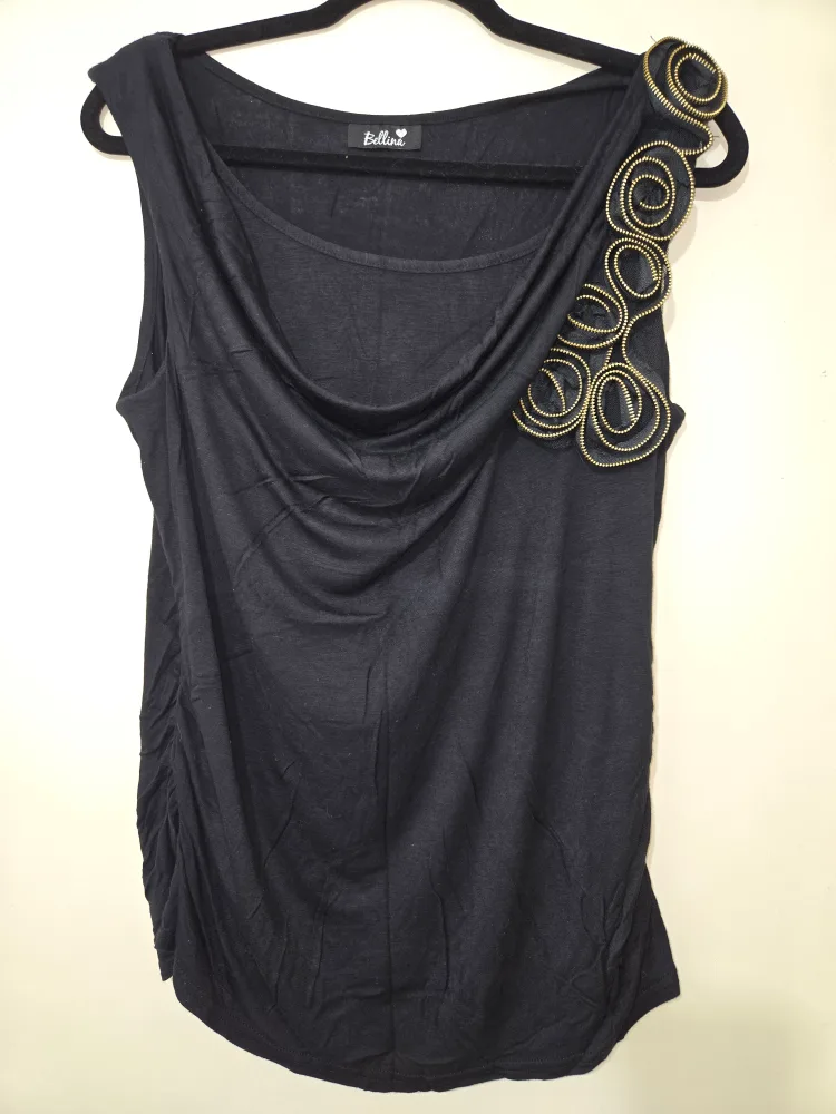 NEW with Tags Women's Tops, shirts ,t-shirts , mix sizes image indicator(5)