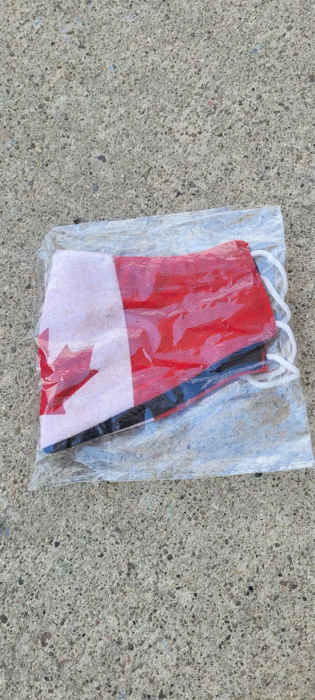 New Canadian Flag Face Masks 🇨🇦🍁 thumbnail