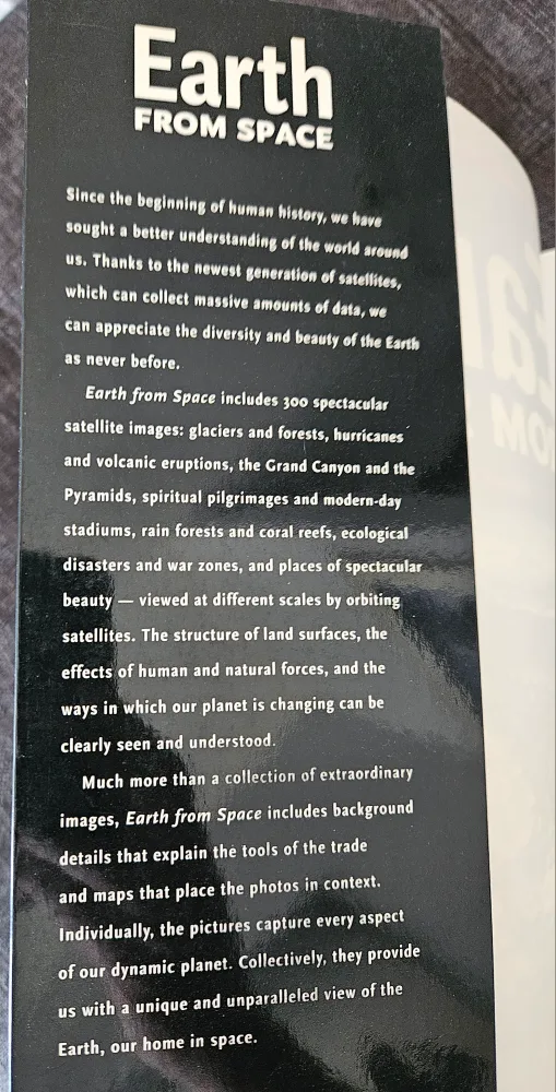 Earth From Space - Smithsonian Softcover Book image indicator(2)