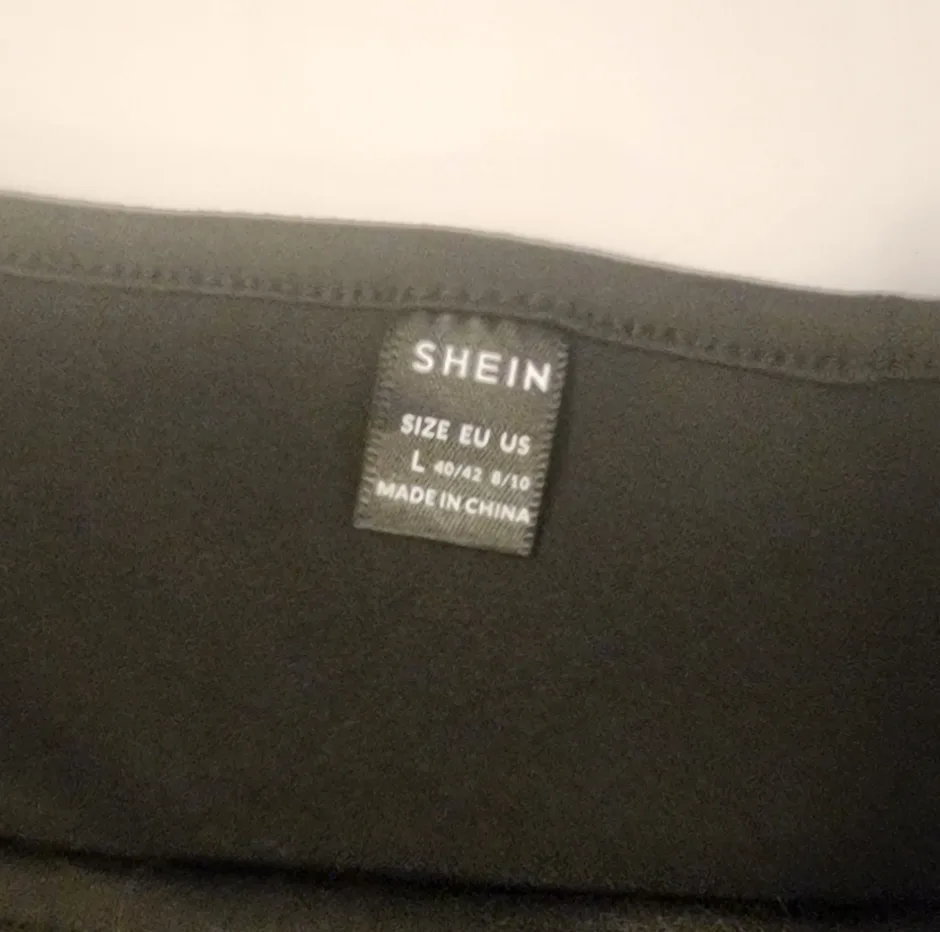 SHEIN Black Cut Out O-Ring Side One Shoulder Dress - L image indicator(6)