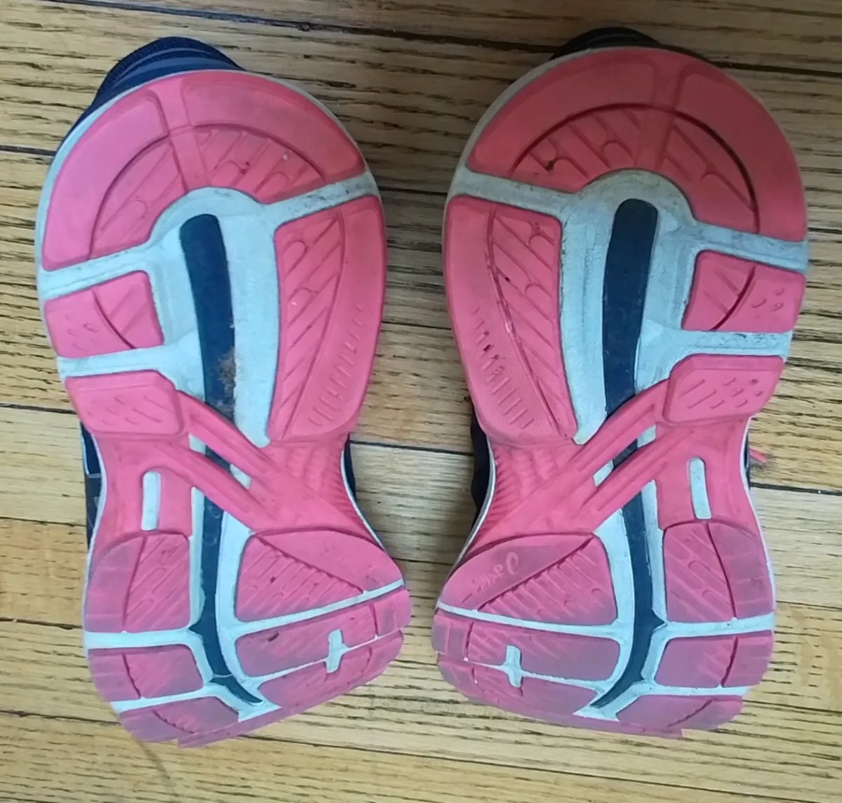 Asics GT2000 Running Shoes - Women's Size 8.5 image indicator(7)