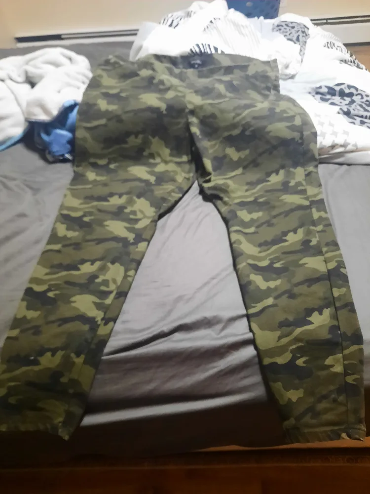 George Camo 2X Pants pick up only thumbnail