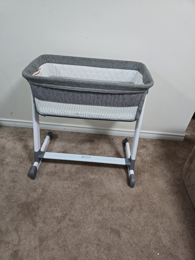Dream On Me Rocking Cradle Bassinet