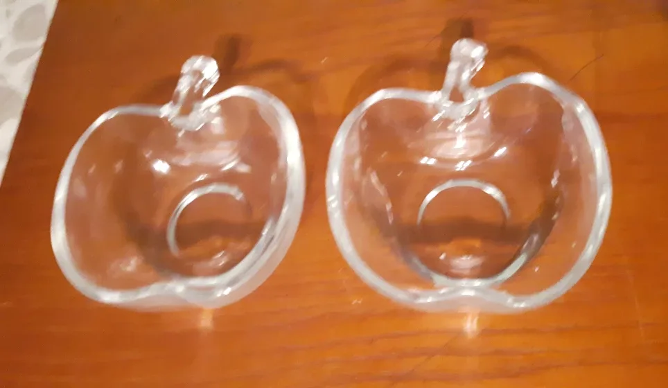 Apple Shaped Glass Bowls (Set of 2) thumbnail