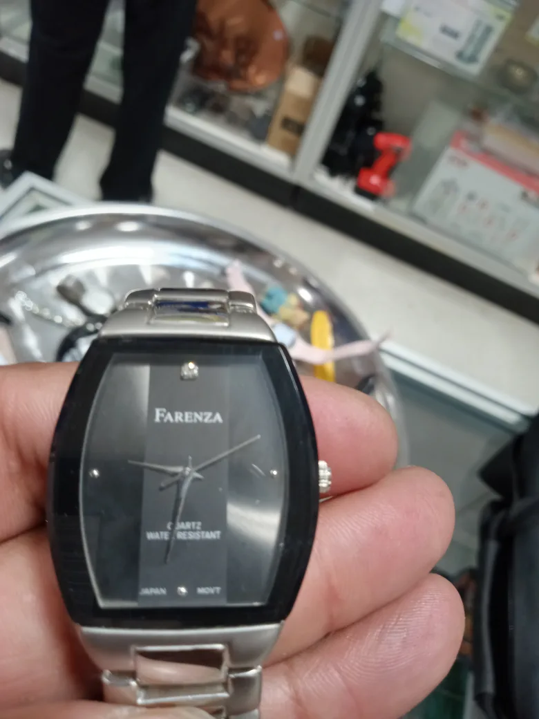 Farenza Quartz Water Resistant Watch thumbnail