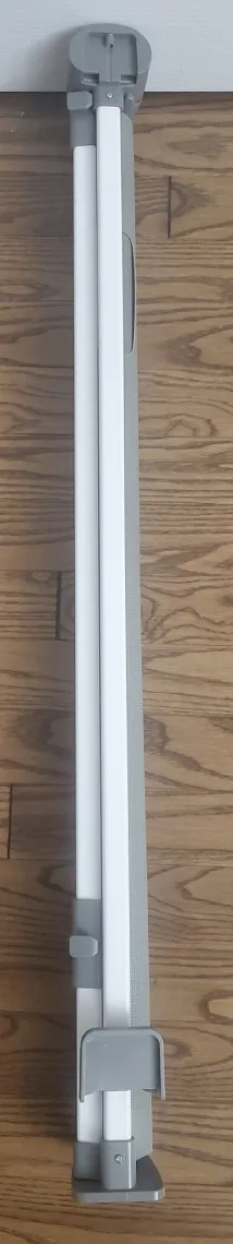 Retractable Safety Gate image indicator(2)