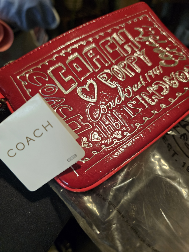Coach Poppy Red Wristlet - photo 2