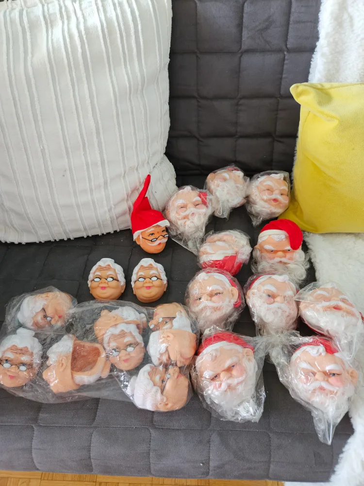 Vintage Santa & Mrs. Claus Heads - Craft Supplies thumbnail
