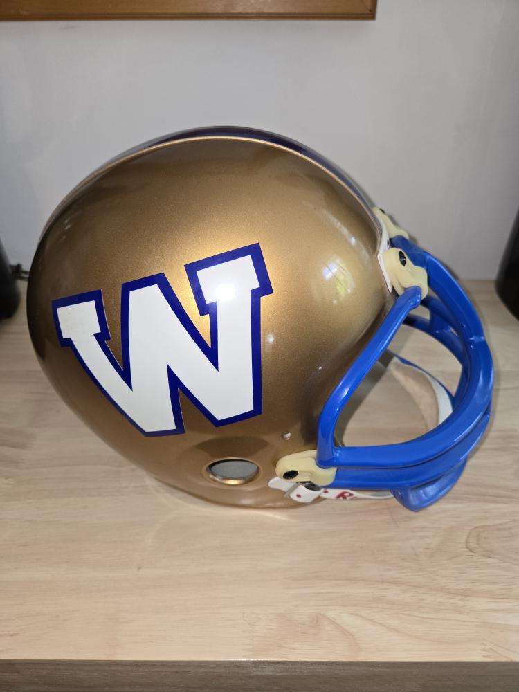 Vintage Riddell Football Helmet - photo 2