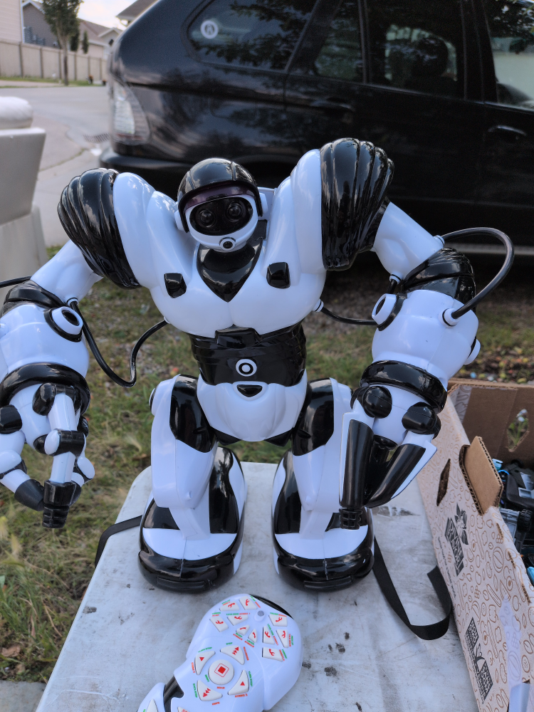 cool robot (large) - photo 3