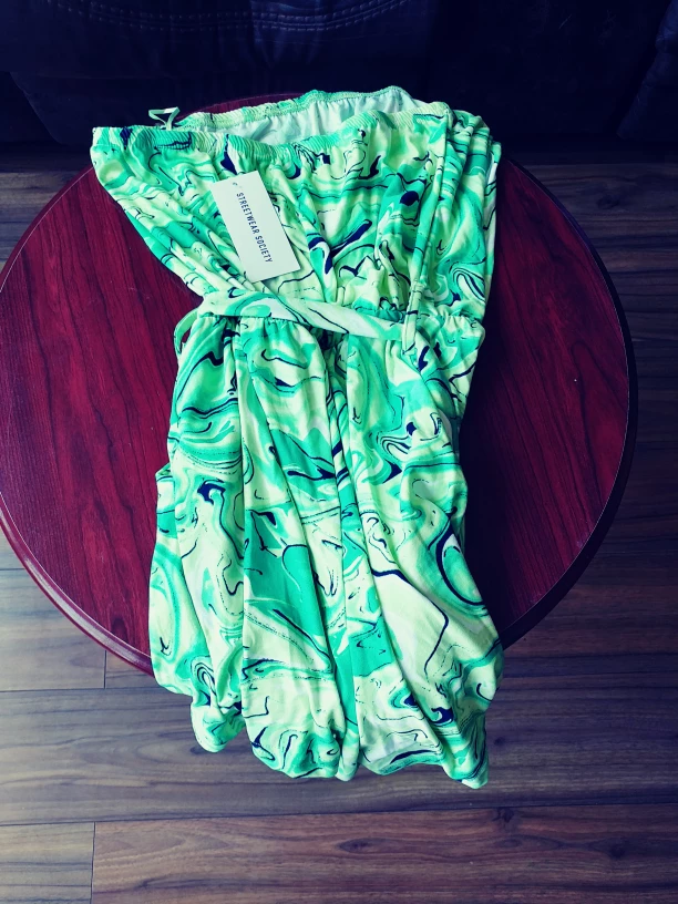 Streetwear Society Green Marble Dress..new one
