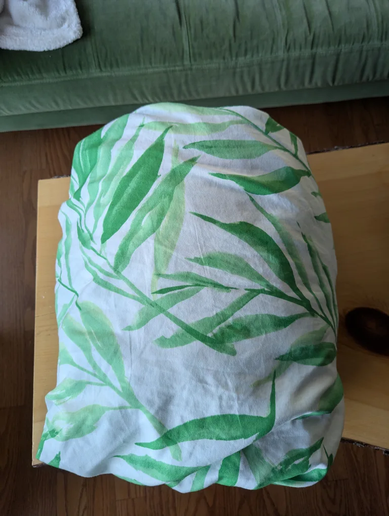 Leaf Patterned King Duvet Cover thumbnail
