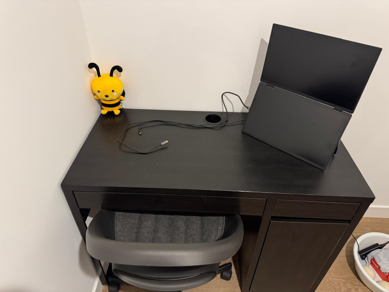 Black Desk and Grey Office Chair - photo 2