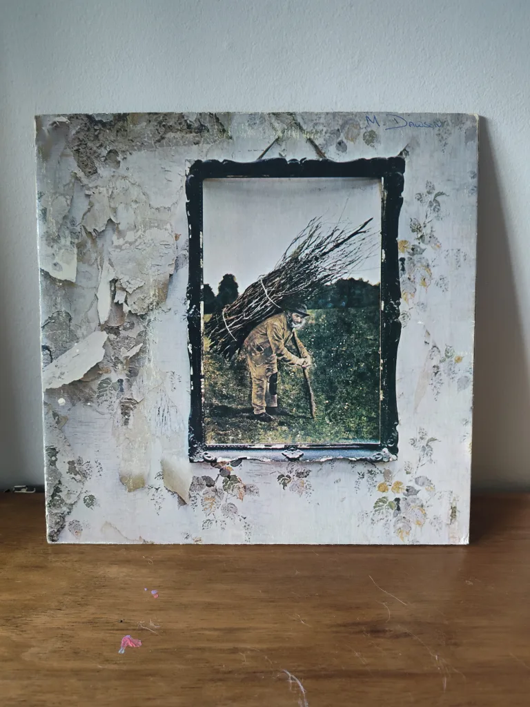 Led Zeppelin IV Vinyl Record thumbnail
