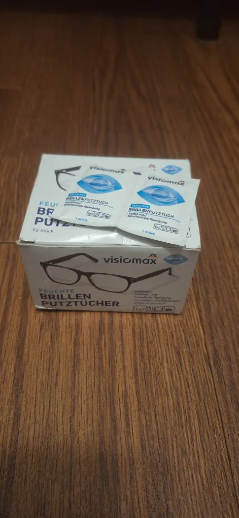 Visionmax Lenses and Eyes-glasses Wipes thumbnail