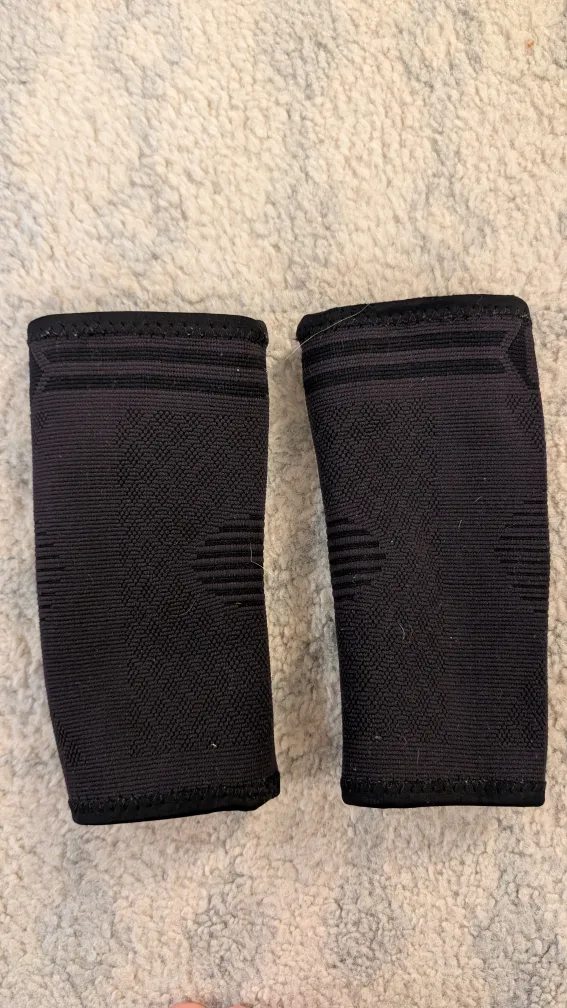 Elbow Sleeves - Size XS image indicator(2)