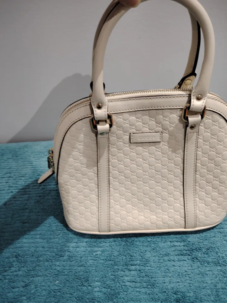 Gucci Micro Guccissima Dome Bag - Off White image indicator(2)