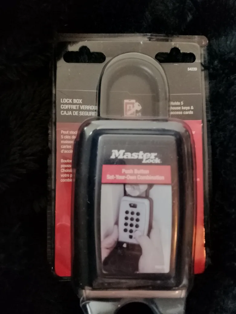 Master Lock 5422D Push Button Lock Box - New thumbnail