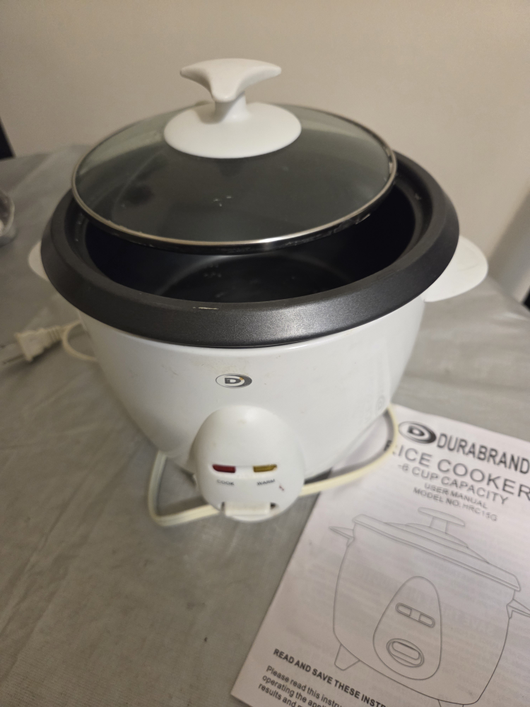 Durabrand 6-Cup Rice Cooker - Model HRC15G - photo 2