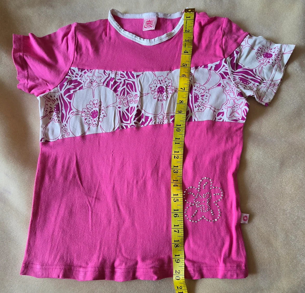 Pink Floral Design T-Shirt thumbnail