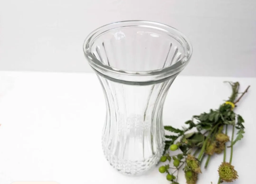 Vintage Hoosier Glass Vase image indicator(2)