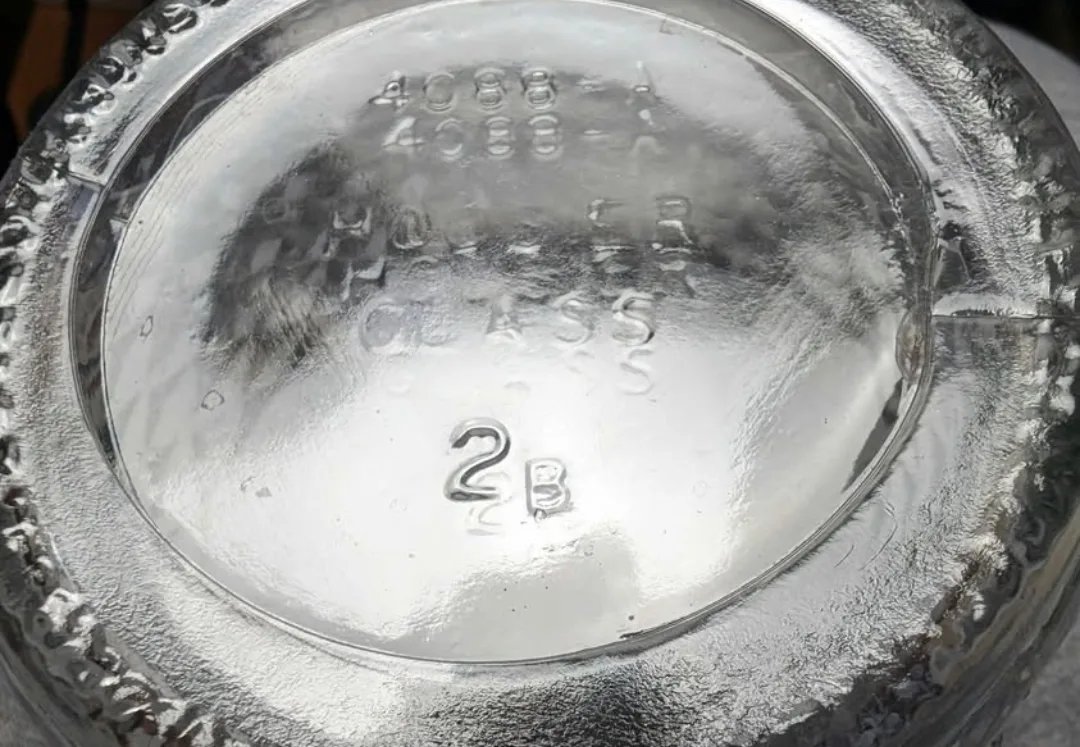 Vintage Hoosier Glass Vase image indicator(6)