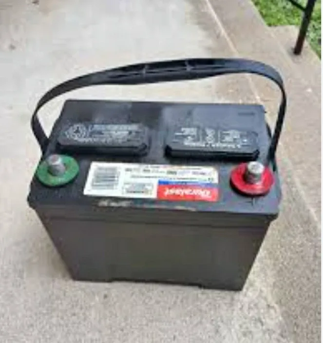 WANTED - Used Car Battery  🛻  🇨🇦 thumbnail