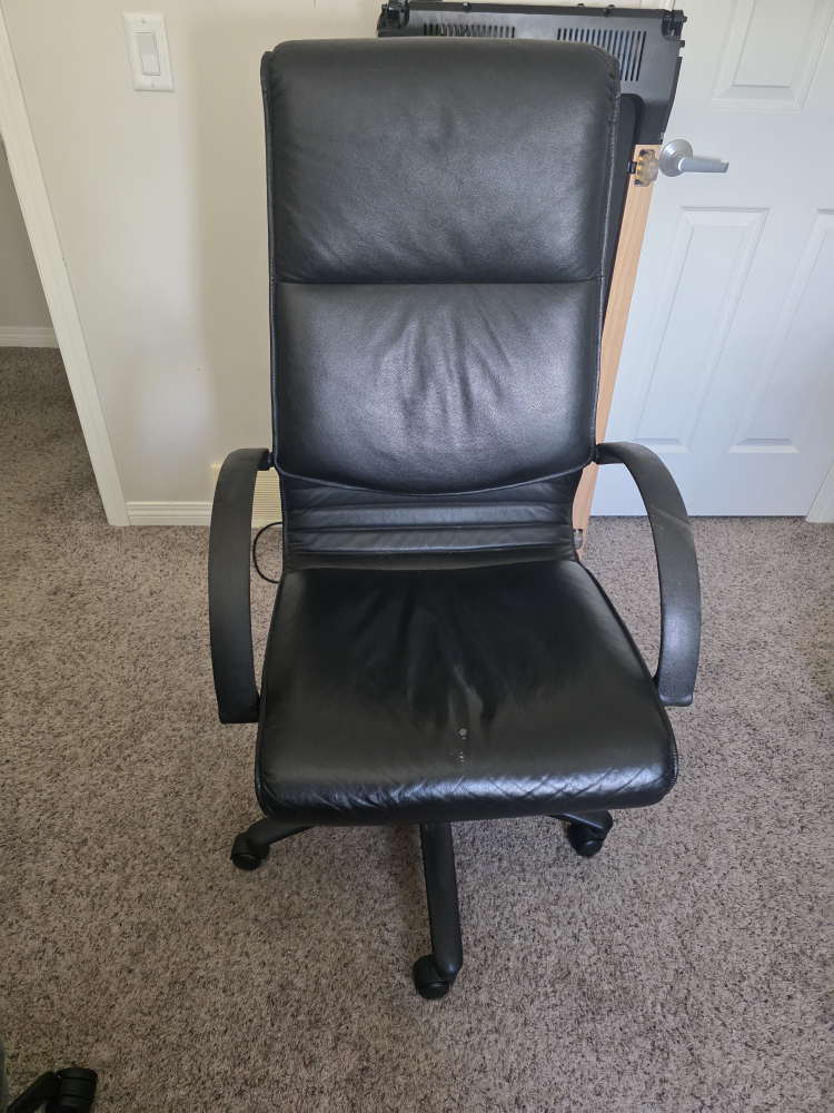 Black Leather Office Chair - photo 2