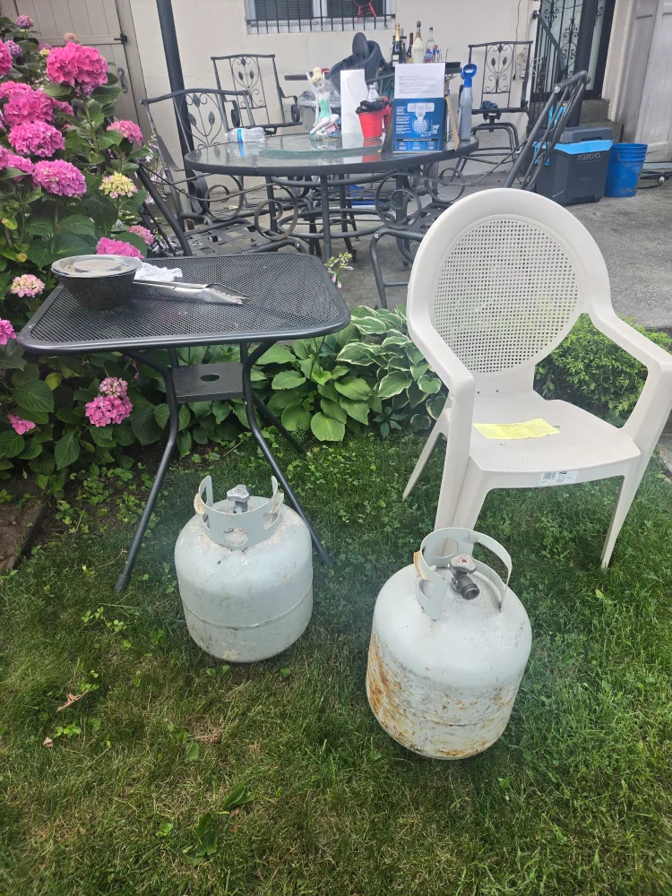 Propane Tanks - For Grill image indicator(2)