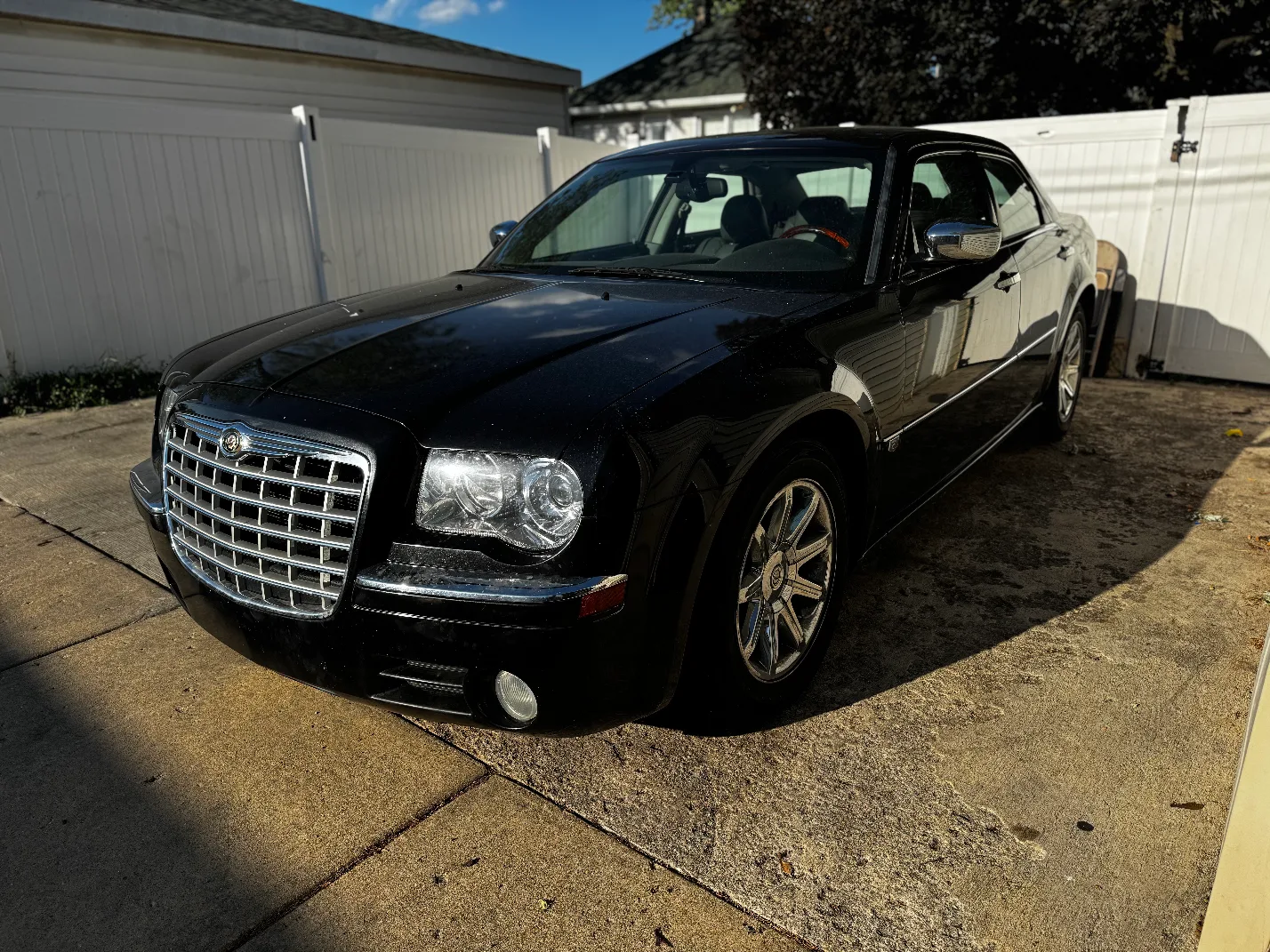 **2005 CHRYSLER 300 HEMI** thumbnail