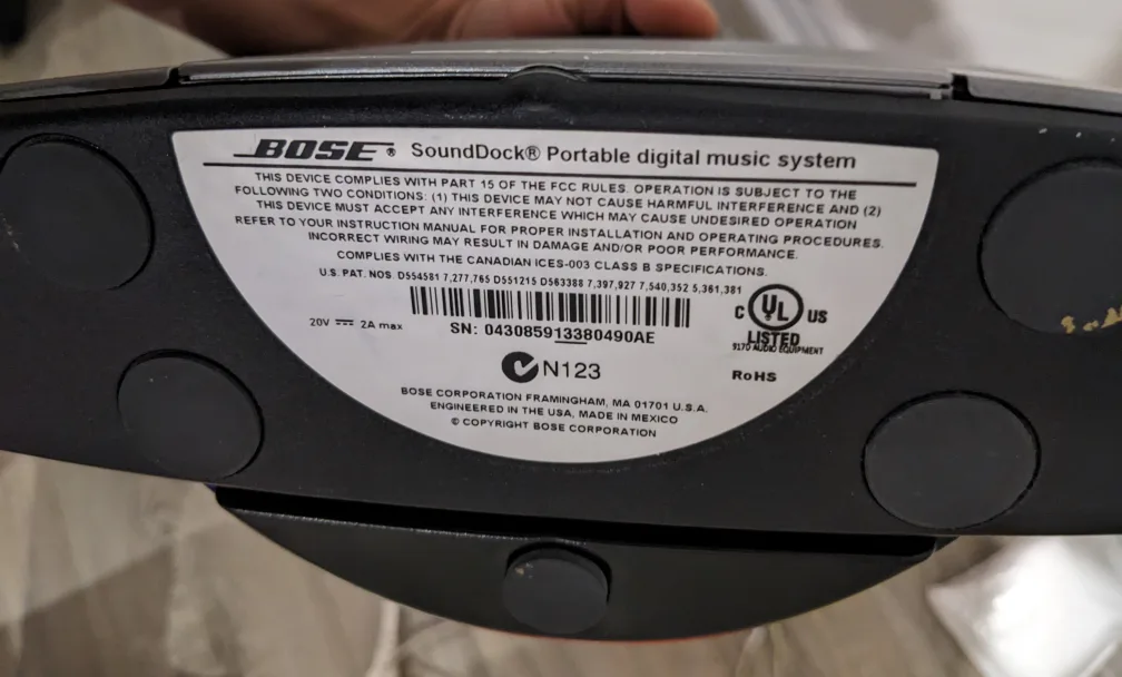 Bose SoundDock Portable Digital Music System image indicator(2)