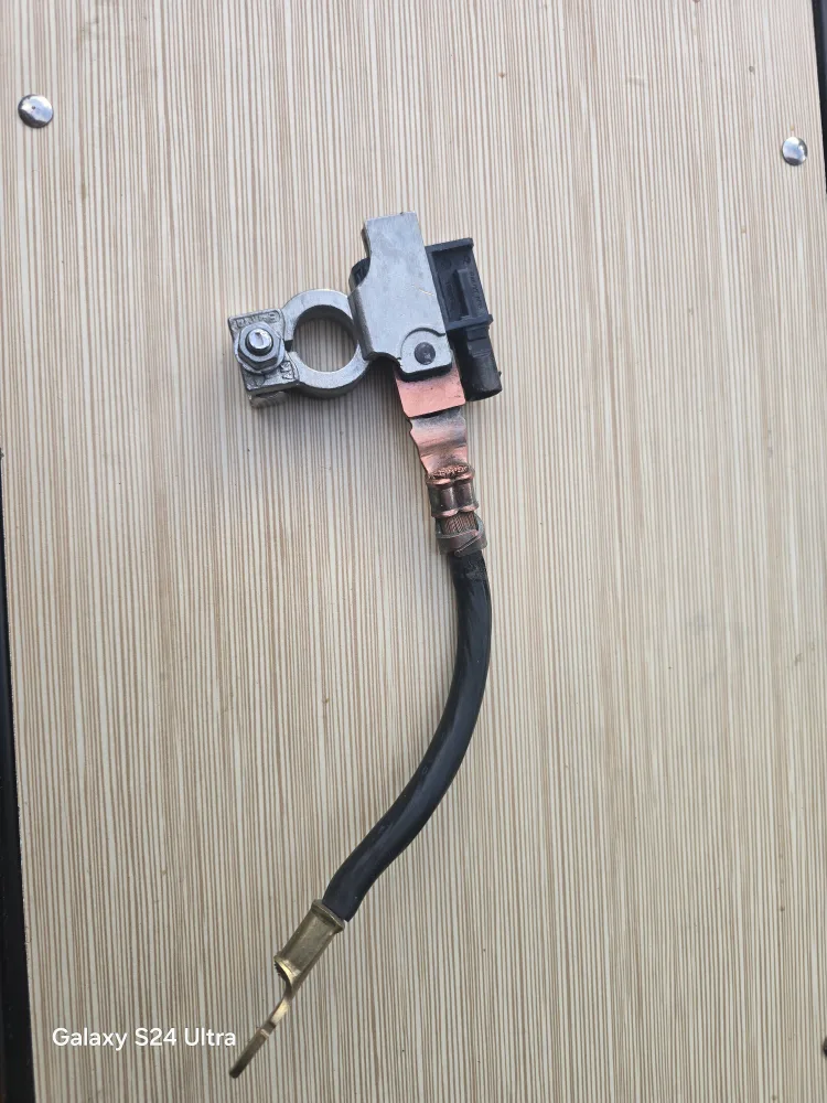 Car Battery Terminal Fuse image indicator(2)