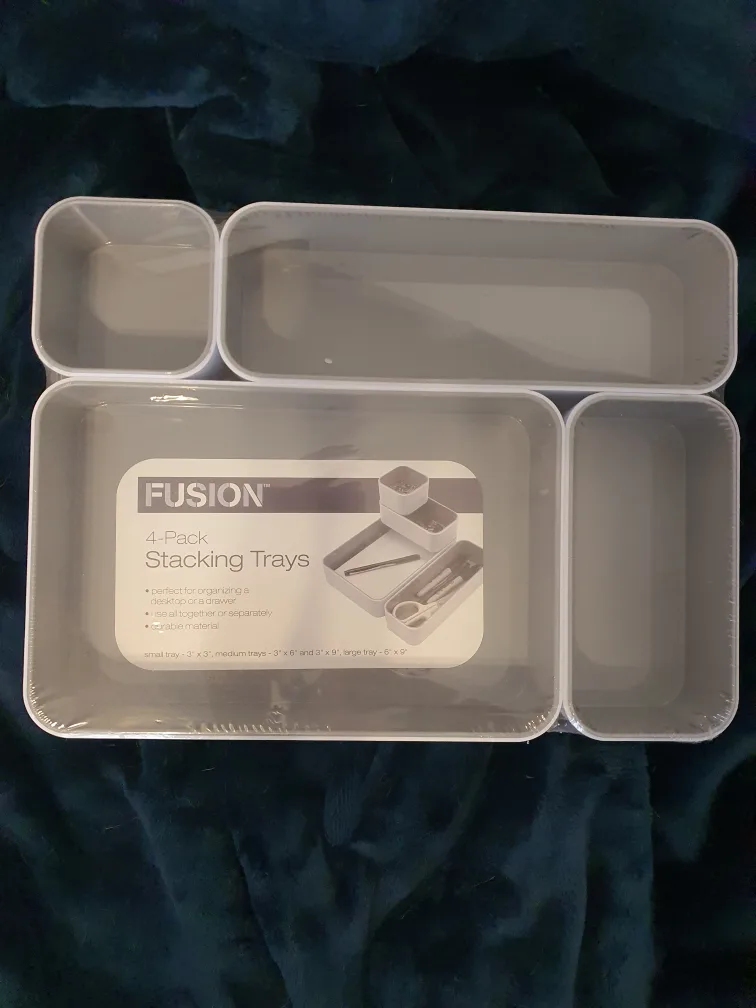 4-pack stacking trays thumbnail