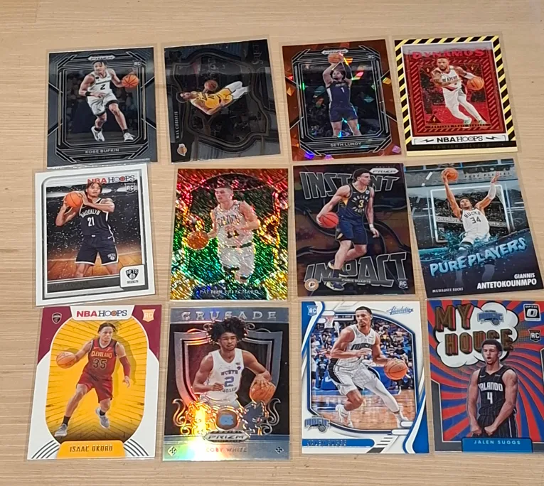 Basketball Trading Cards Lot RC image indicator(3)