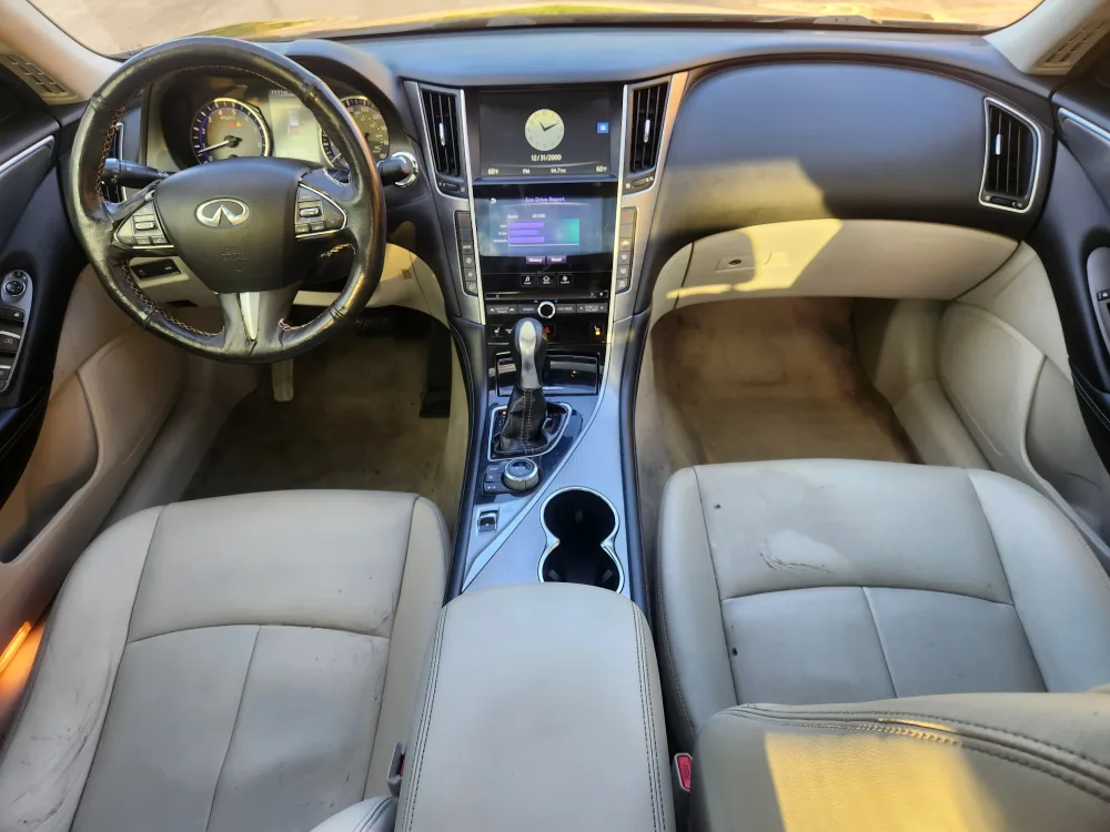 2014 Infiniti Q50 image indicator(8)