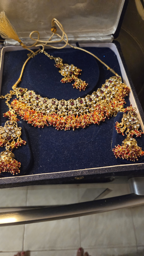 Necklace Set with Earrings
