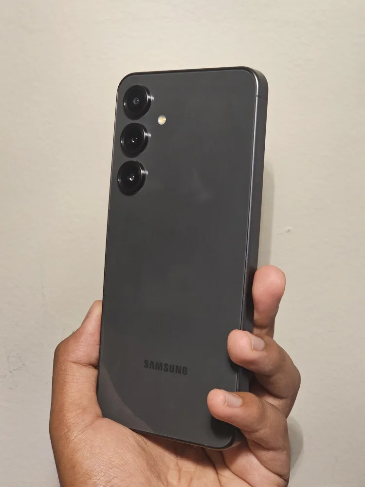 S24 FE - 128 GB - Clean Phone image indicator(3)