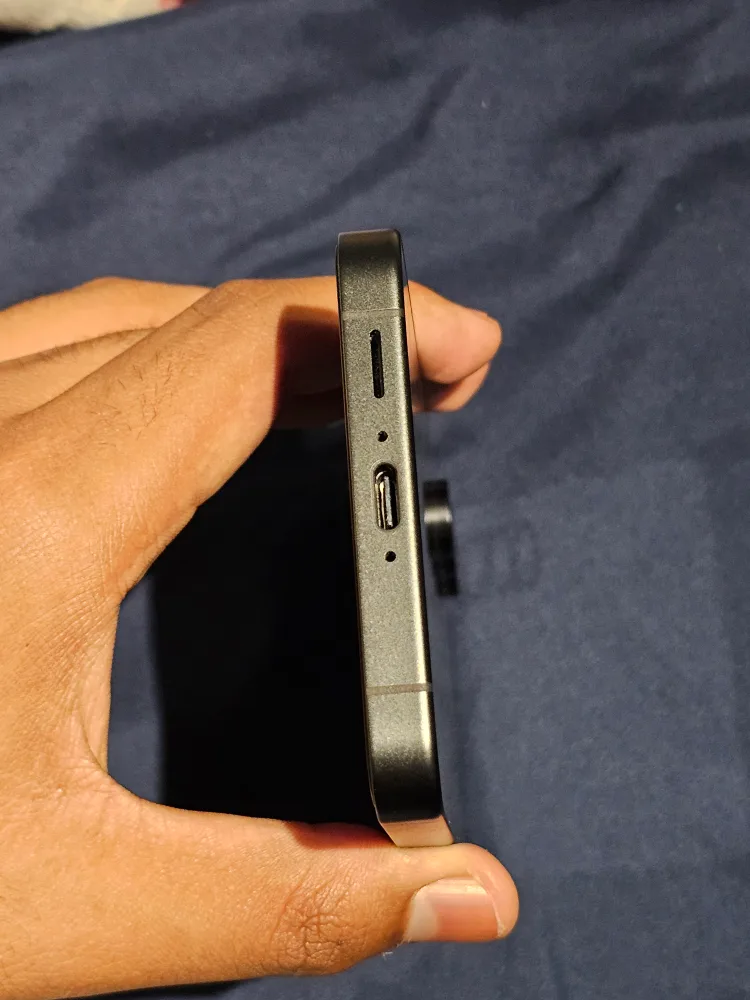 S24 FE - 128 GB - Clean Phone image indicator(4)