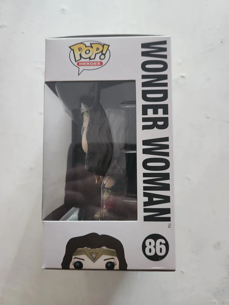 Funko Pop! Heroes Wonder Woman 86 - New in Box! image indicator(4)