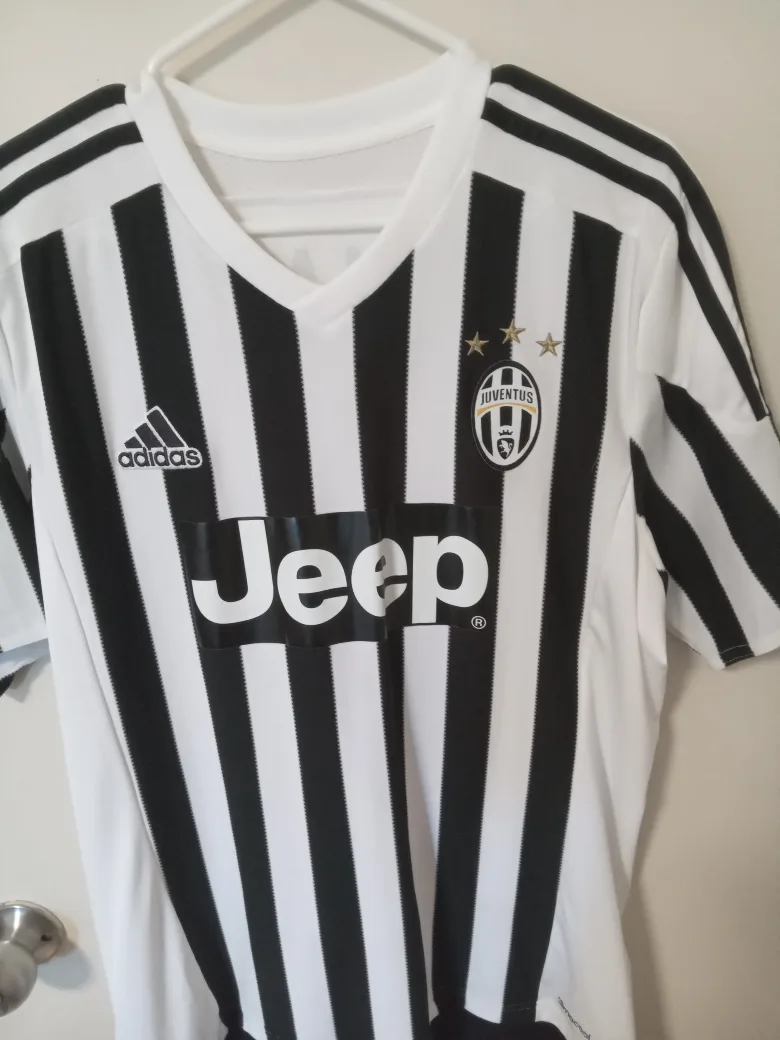 Adidas Juventus Ronaldo #7 Jersey thumbnail