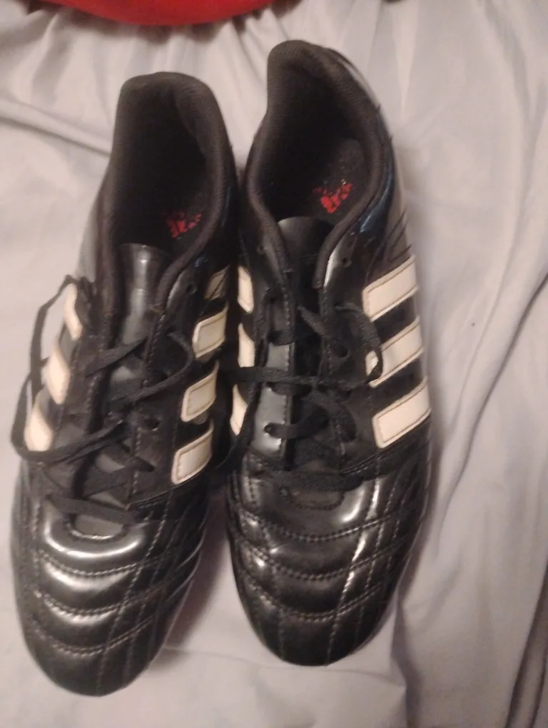 Adidas Traxion Soccer Cleats - Black & White image indicator(2)